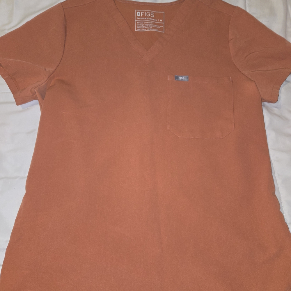 Figs Women's Scrub Top In Terracotta